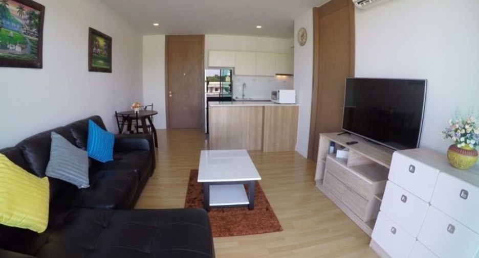 For sale 1 bed condo in Si Racha, Chonburi
