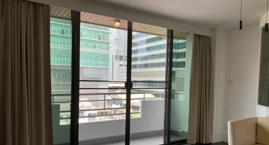 For rent 2 bedrooms apartment in Sathon, Bangkok