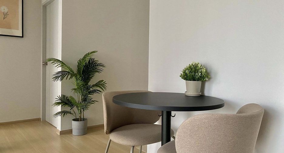 For rent 2 bedrooms condo in Mueang Samut Prakan, Samut Prakan