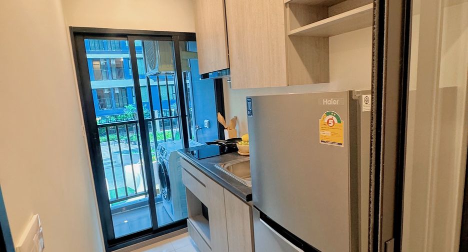 For sale 1 bed condo in Si Racha, Chonburi