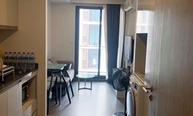 Продажа 1 кровать кондо в Патхум Щан, Бангкок