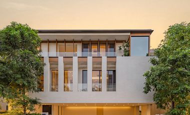 Haus zum Kauf mit 4 Zimmer in Suan Luang, Bangkok