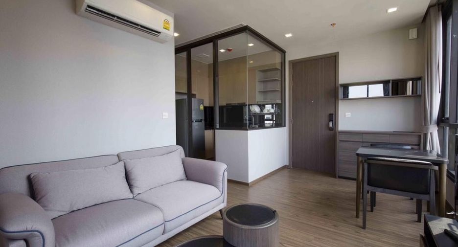 Condo en alquiler de 1 habitaciones en Khlong Toei, Bangkok