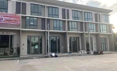 ขาย และ ให้เช่า 3 ห้องนอน พื้นที่ค้าปลีก ใน ลาดกระบัง, กรุงเทพฯ
