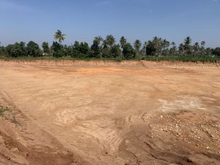 出售 土地 在 Bang Lamung, Chon Buri