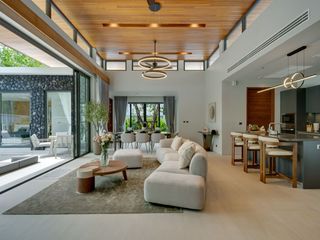 À vendre et à louer 3 chambres villa à Thalang, Phuket