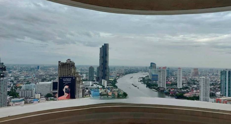 For sale 2 bedrooms condo in Bang Rak, Bangkok