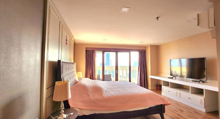 For sale 2 bedrooms condo in Bang Rak, Bangkok
