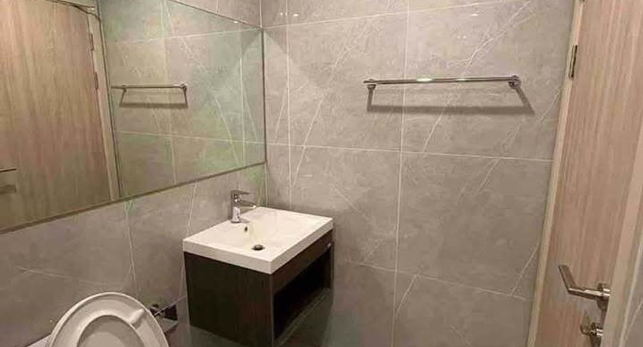 Wohnung zur Miete mit 2 Zimmer in Huai Khwang, Bangkok