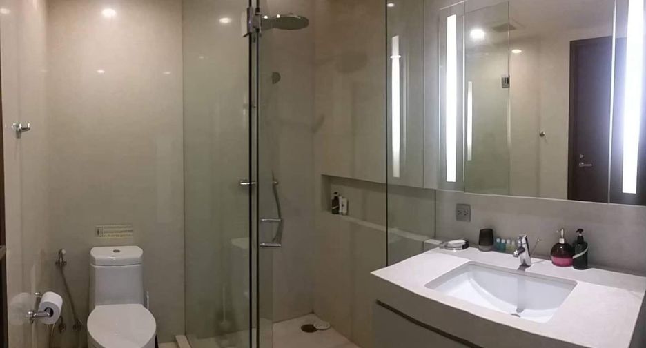 For rent 1 bed condo in Watthana, Bangkok