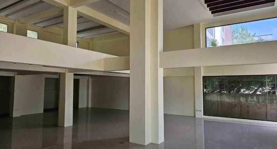 Gewerbefläche zur Miete mit 7 Zimmer in Mueang Phuket, Phuket