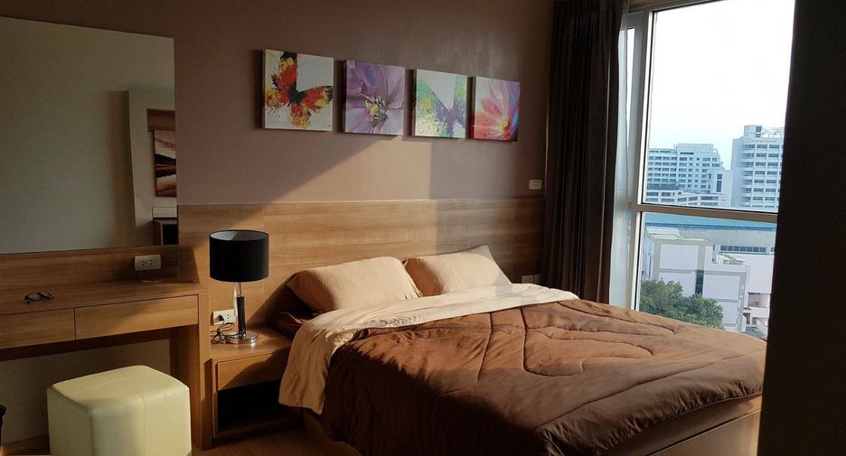 For sale 2 bedrooms condo in Sathon, Bangkok