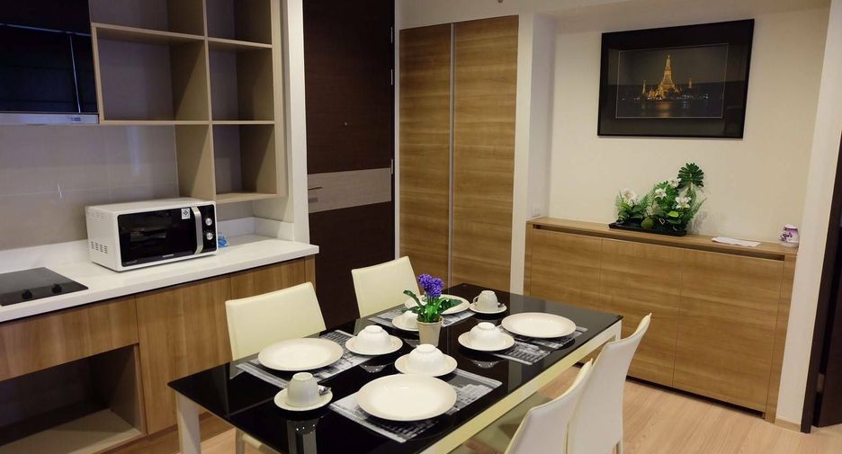 For sale 2 bedrooms condo in Sathon, Bangkok