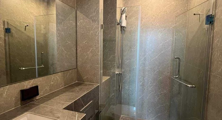 Reihenhaus zum Kauf mit 1 Zimmer in Khan Na Yao, Bangkok
