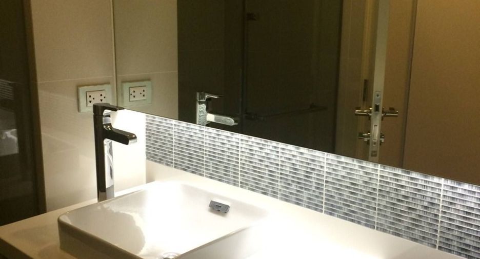 For rent 1 bed condo in Sathon, Bangkok