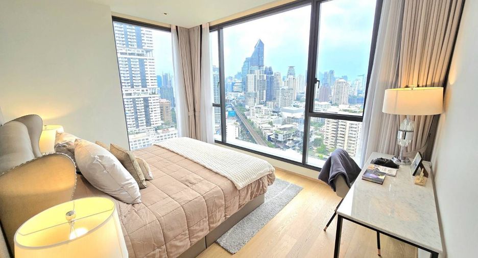 For rent 2 bedrooms condo in Khlong Toei, Bangkok