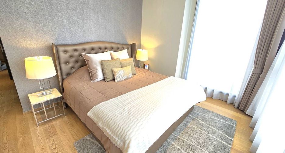 For rent 2 bedrooms condo in Khlong Toei, Bangkok
