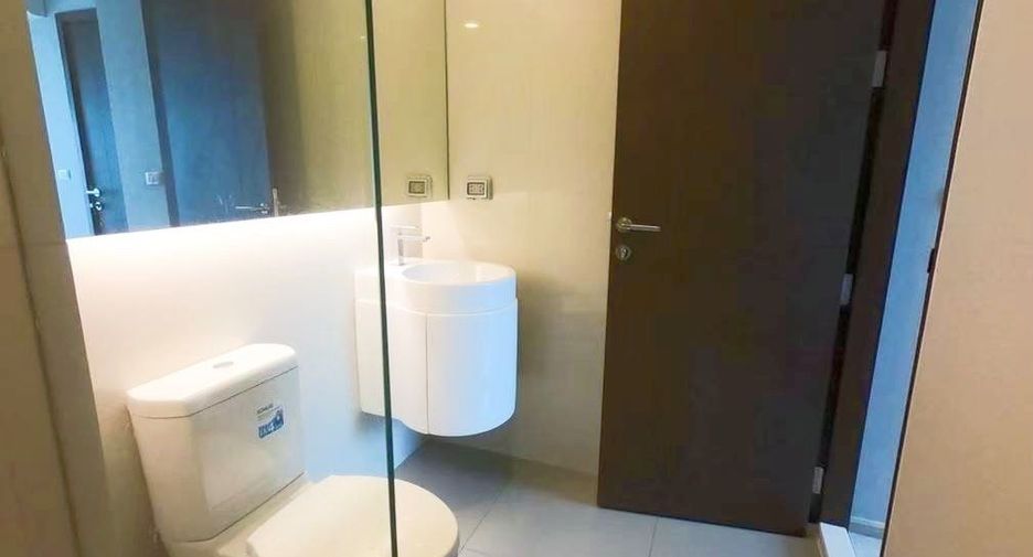 For rent 1 bed condo in Huai Khwang, Bangkok