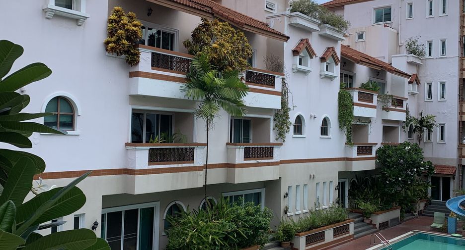 Condo en alquiler de 2 habitaciones en Watthana, Bangkok