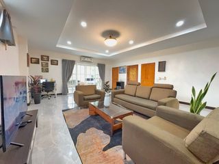 Haus zur Miete mit 3 Zimmer in Bang Lamung, Chonburi