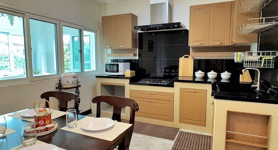 For rent 3 bedrooms house in Bang Lamung, Chonburi