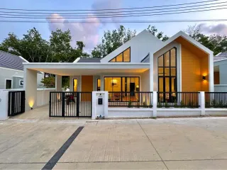 For rent 3 ベッドルーム house in Thalang, Phuket