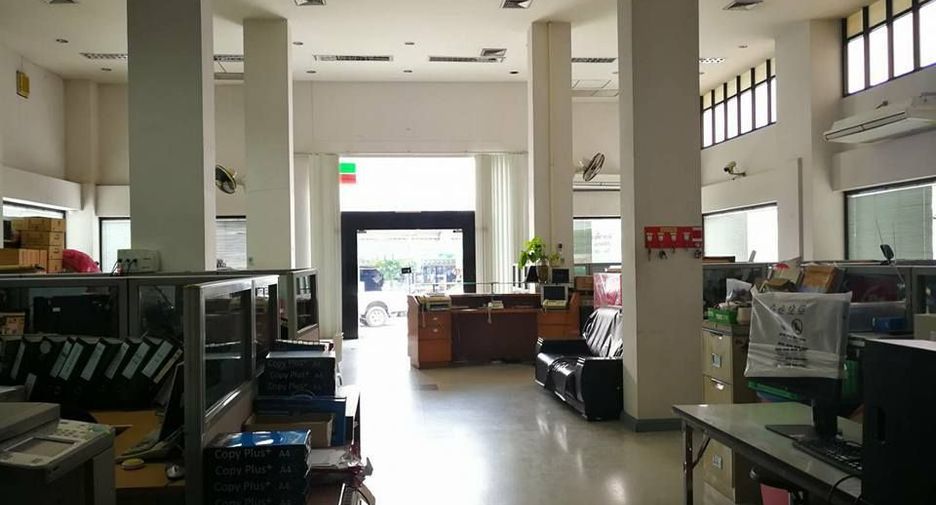 Oficina en venta en Huai Khwang, Bangkok