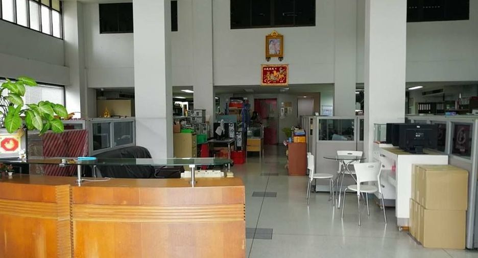 Oficina en venta en Huai Khwang, Bangkok