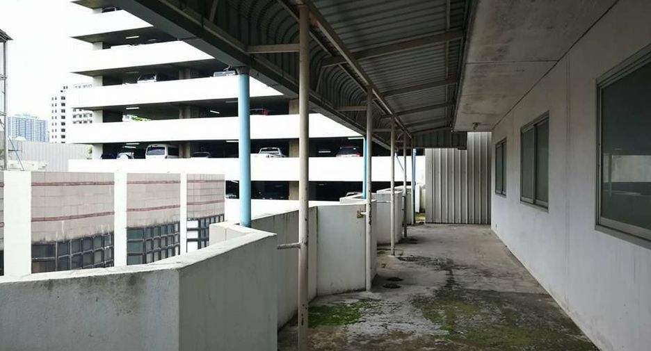 Oficina en venta en Huai Khwang, Bangkok