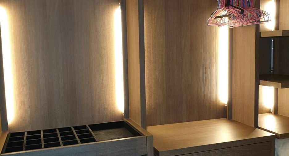 Condo en venta de 1 habitaciones en Khlong Toei, Bangkok