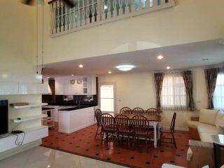 For rent 4 bedrooms house in Mueang Samut Prakan, Samut Prakan