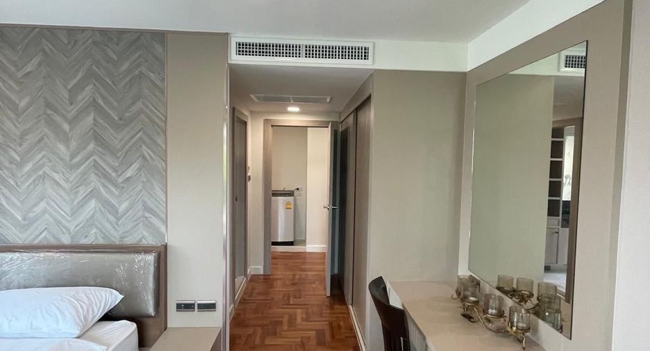 Apartment zur Miete mit 2 Zimmer in Khlong Toei, Bangkok