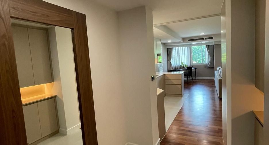 Apartment zur Miete mit 2 Zimmer in Khlong Toei, Bangkok