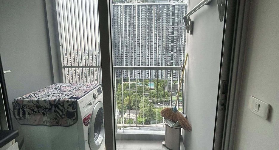 For sale 1 bed condo in Thon Buri, Bangkok