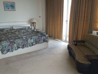 For sale 3 ベッドルーム condo in Si Racha, Chonburi