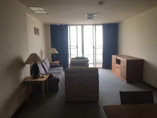 出售 3 卧室 公寓 在 Si Racha, Chon Buri