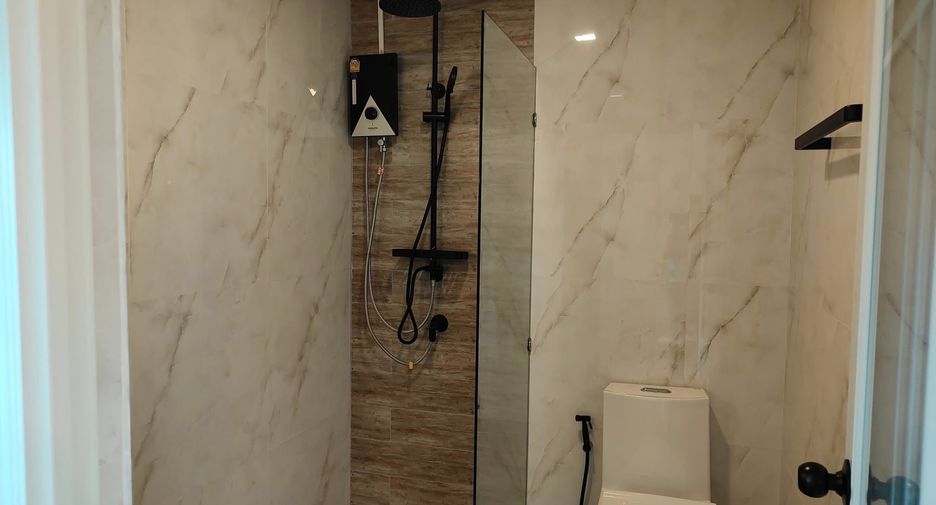 Reihenhaus zur Miete mit 2 Zimmer in Mueang Phuket, Phuket