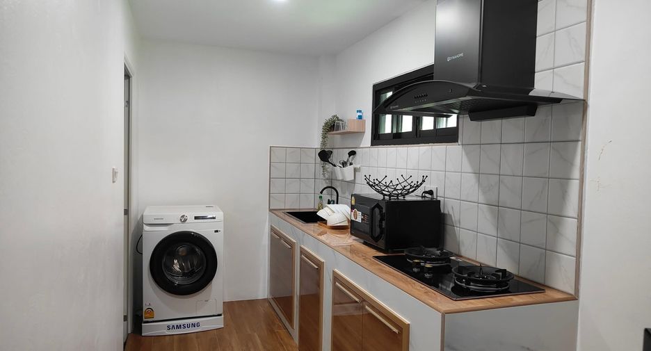 Reihenhaus zur Miete mit 2 Zimmer in Mueang Phuket, Phuket
