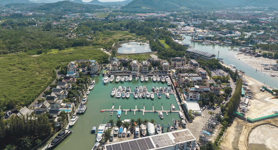 For rent 2 bedrooms condo in Mueang Phuket, Phuket