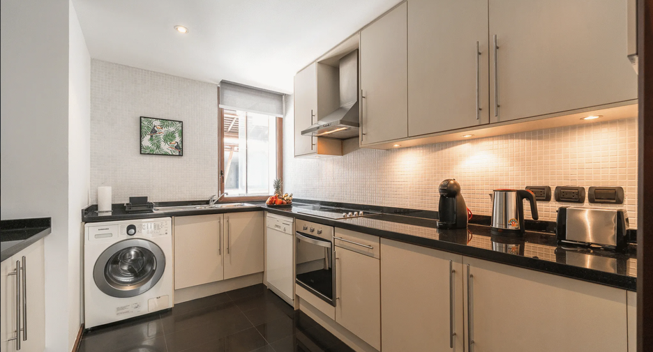 For rent 2 bedrooms condo in Mueang Phuket, Phuket