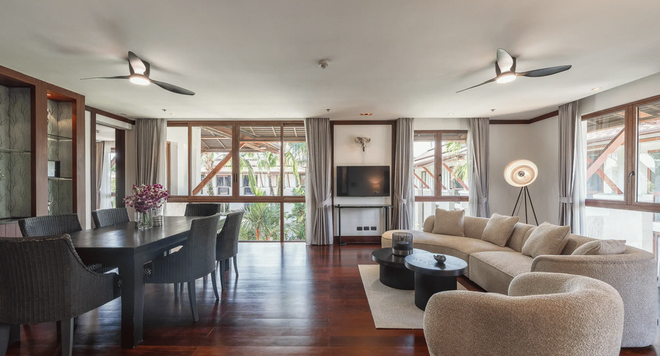 For rent 2 bedrooms condo in Mueang Phuket, Phuket