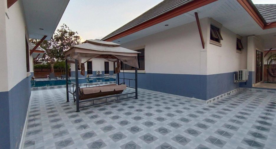 For sale 8 bedrooms villa in Bang Lamung, Chonburi