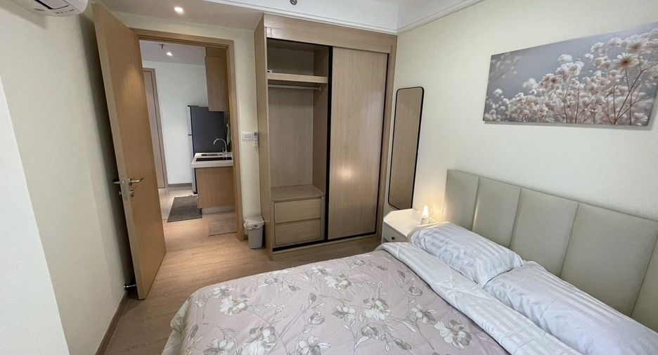 For rent 1 bed condo in Yan Nawa, Bangkok
