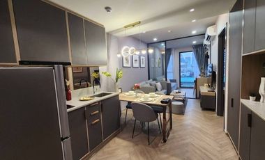 Wohnung zur Miete mit 2 Zimmer in Bang Rak, Bangkok