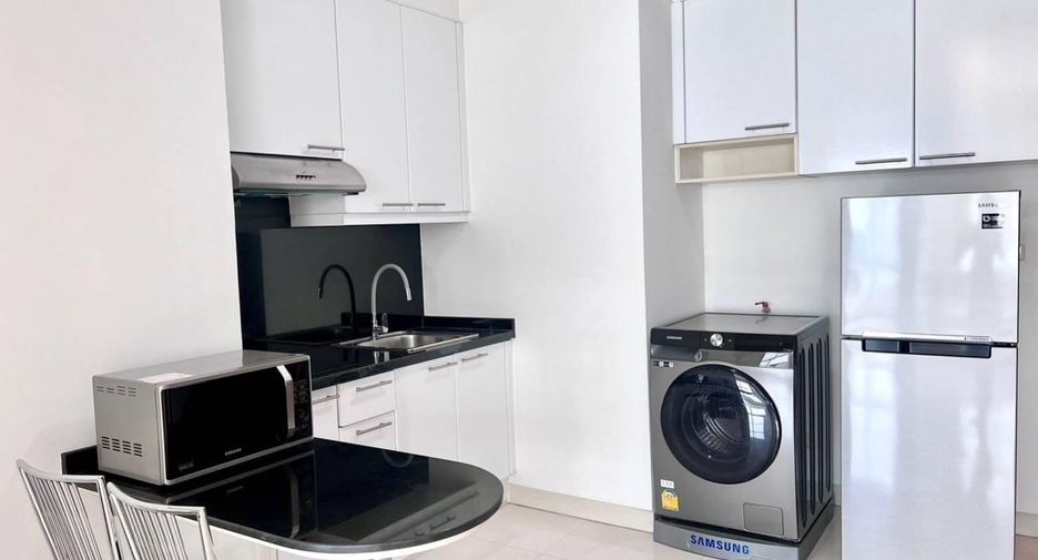 For rent 2 ベッドルーム condo in Khlong Toei, Bangkok