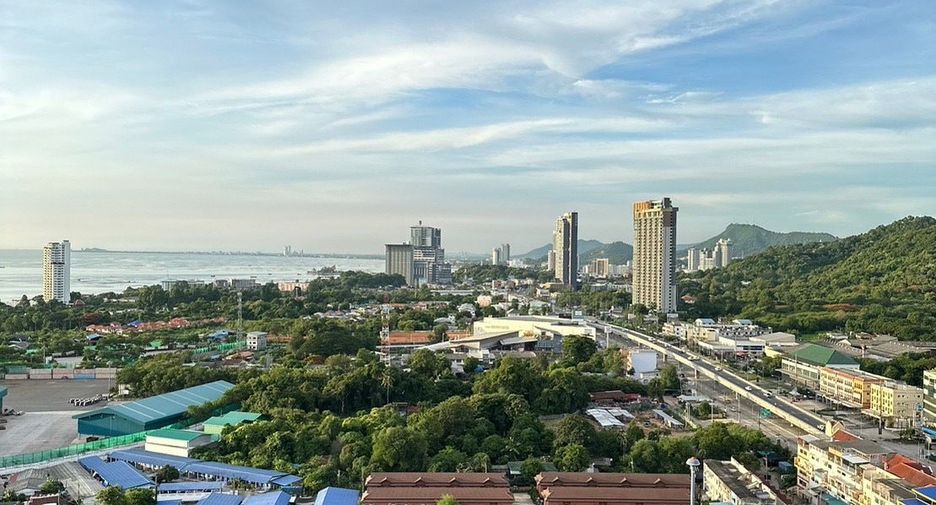 For sale 2 bedrooms condo in Si Racha, Chonburi