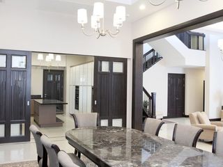 Haus zur Miete mit 4 Zimmer in Khlong Toei, Bangkok