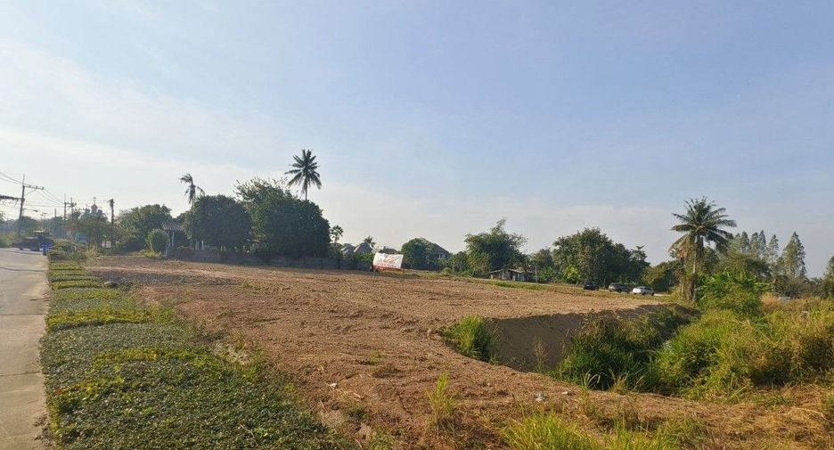 À vendre terrain à Bang Lamung, Chonburi