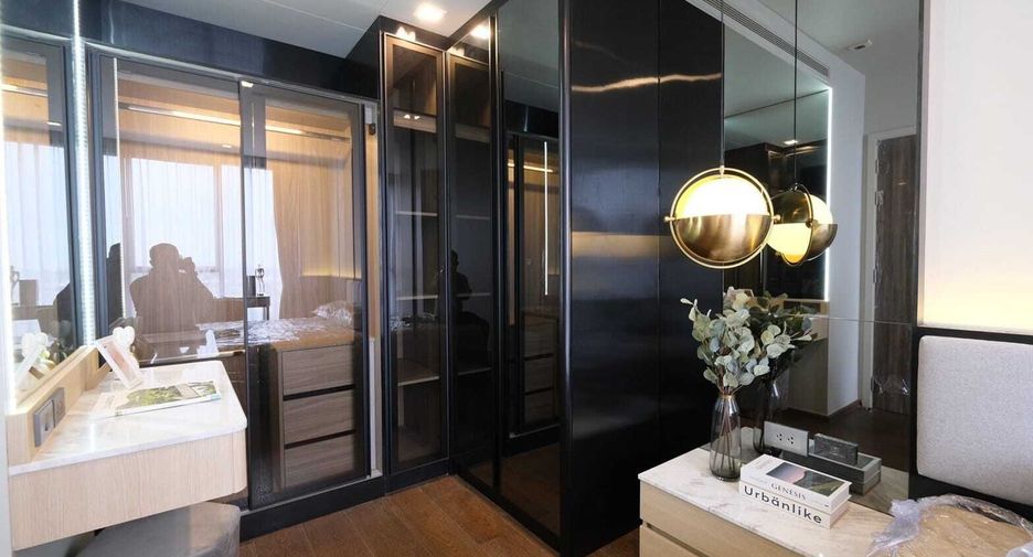For rent 1 bed condo in Khlong Toei, Bangkok