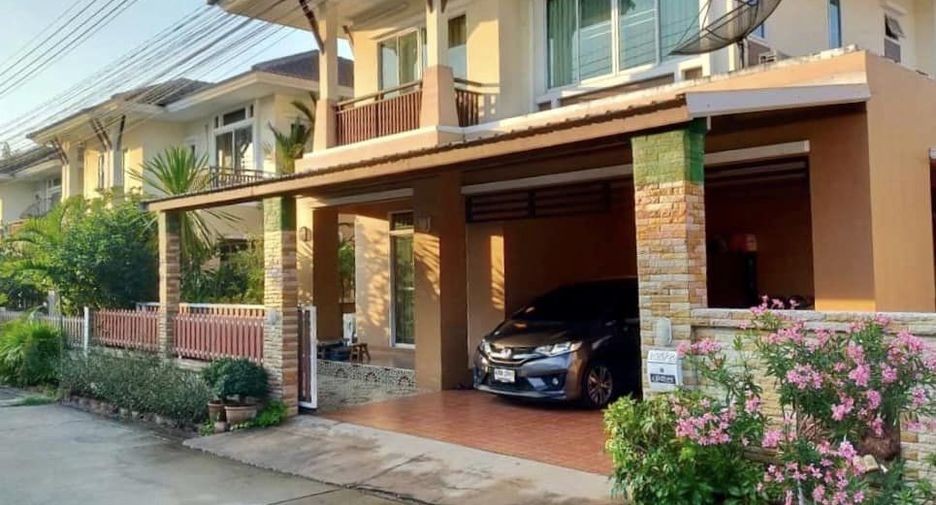 Haus zum Kauf mit 3 Zimmer in Si Racha, Chonburi